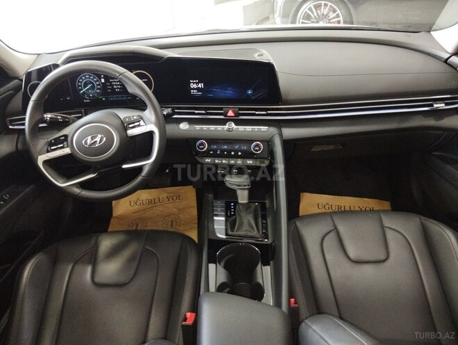 Hyundai Elantra 2024, 1,300 km - 1.6 л - Bakı