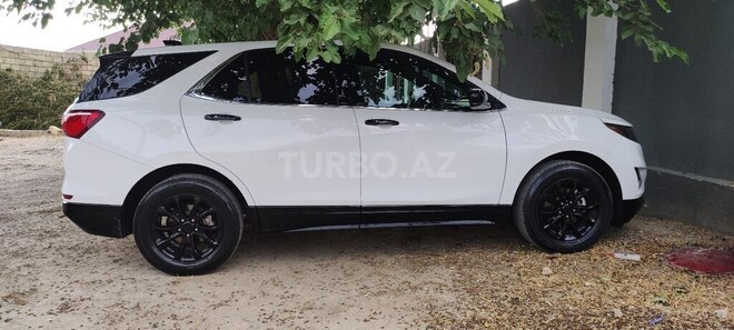 Chevrolet Equinox-8