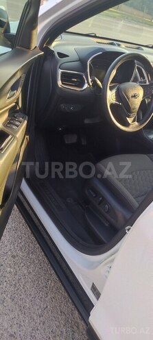 Chevrolet Equinox-6
