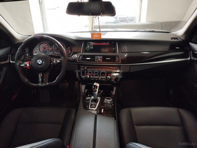 BMW 528 2015, 301,000 km - 2.0 l - Bakı