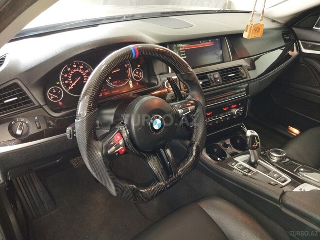 BMW 528 2015, 301,000 km - 2.0 l - Bakı