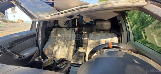Mercedes C 230-8