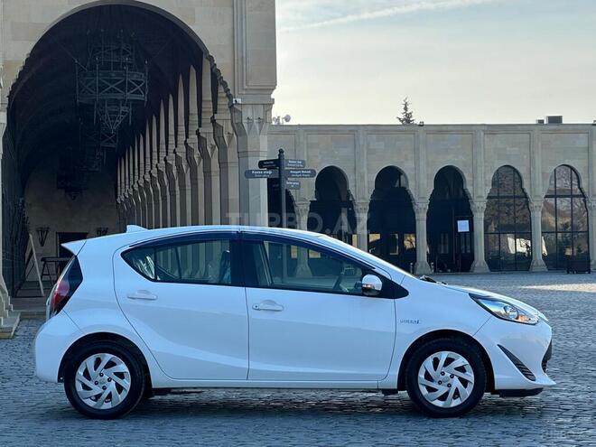 Toyota Aqua 2018, 54,717 km - 1.5 л - Bakı