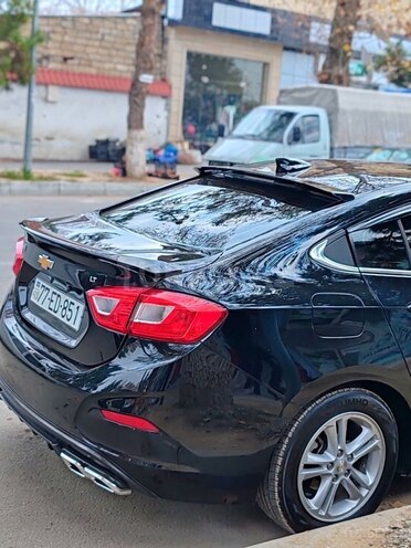 Chevrolet Cruze 2018, 135,000 km - 1.4 l - Ağdaş
