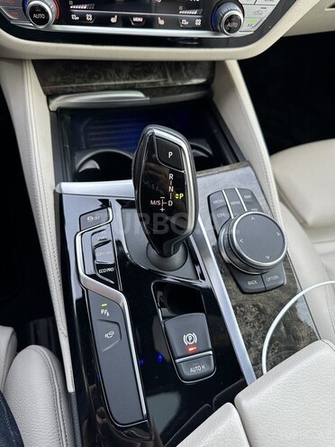 BMW 530 2019, 98,000 km - 2.0 l - Bakı