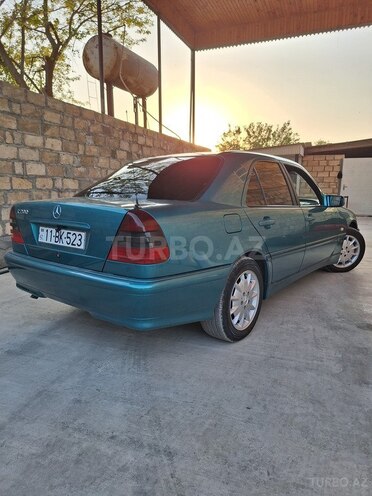 Mercedes C 180-13