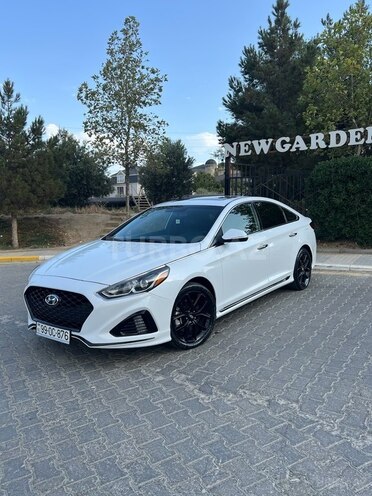 Hyundai Sonata-1