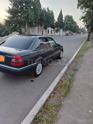 Mercedes C 180-8