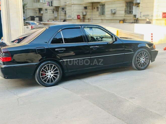 Mercedes C 230-3