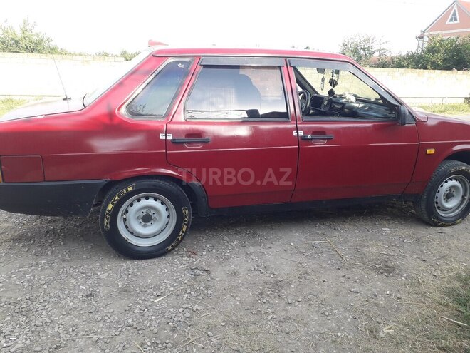 LADA (VAZ) 21099-7