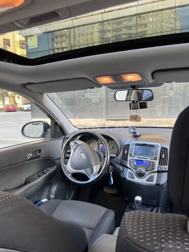 Hyundai i30 2008, 94,000 km - 1.6 l - Bakı