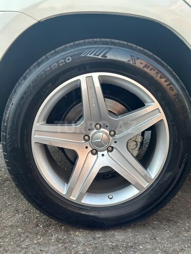 Mercedes GL 350 4MATIC 2019, 145,000 km - 3.0 l - Bakı
