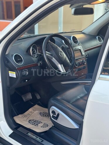 Mercedes GL 350 4MATIC 2019, 145,000 km - 3.0 l - Bakı