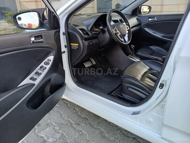 Hyundai Accent 2011, 275,250 km - 1.4 l - Bakı