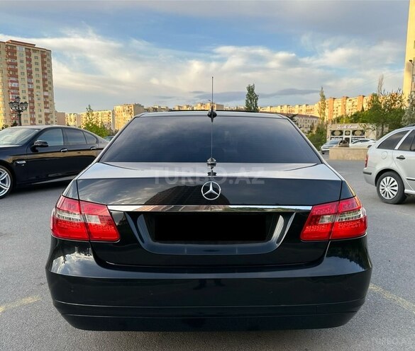 Mercedes E 220 2012, 240,000 km - 2.2 l - Bakı