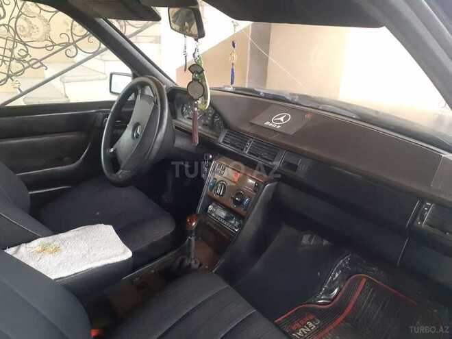 Mercedes E 300 d 1993, 376,811 km - 3.0 l - Şəmkir