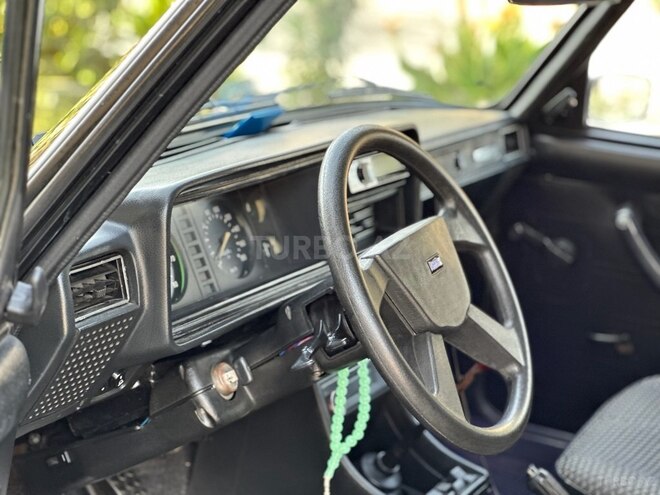 LADA (VAZ) 2107 2010, 69,000 km - 1.6 l - Salyan