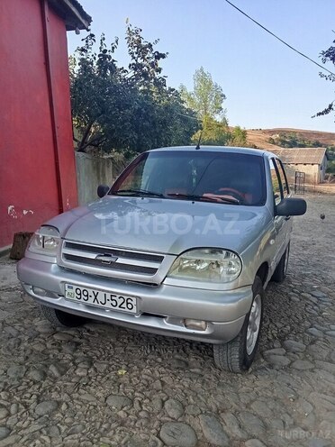 Chevrolet Niva 2007, 140,000 km - 1.7 l - Yardımlı