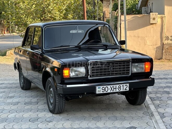 LADA (VAZ) 2107 2010, 69,000 km - 1.6 l - Salyan