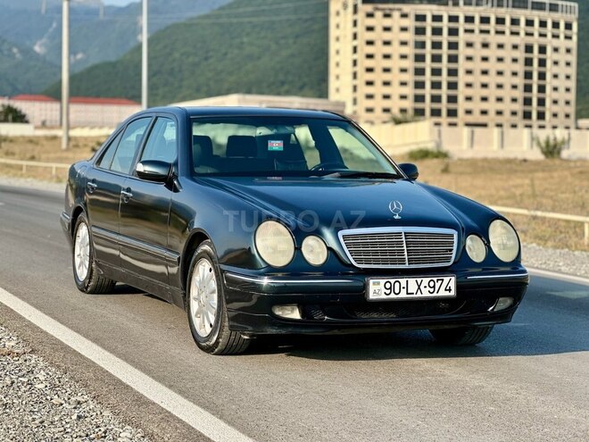 Mercedes E 200 2000, 360,000 km - 2.0 l - Sumqayıt