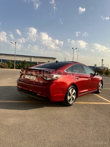 Hyundai Sonata-7