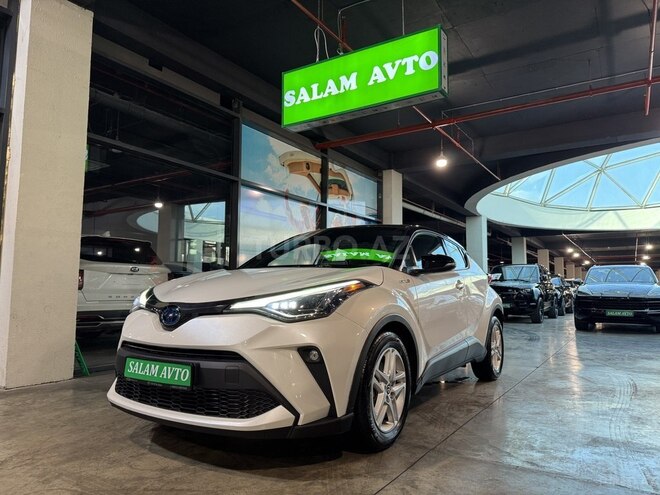 Toyota C-HR-3