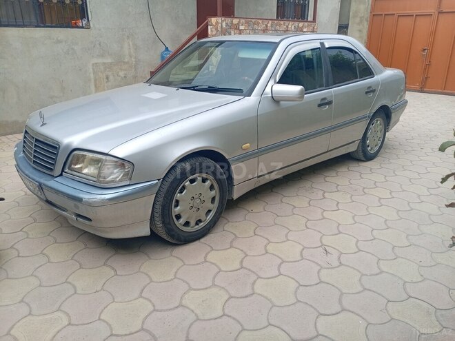 Mercedes C 200 1998, 310,000 km - 2.0 л - Bakı