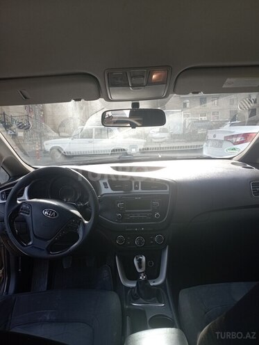 Kia  2012, 4,345 km - 1.6 l - Bakı
