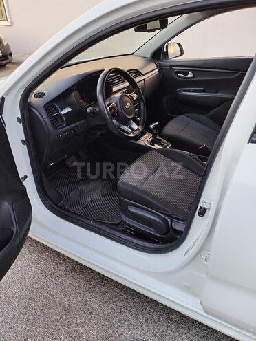 Kia Rio 2018, 190,001 km - 1.6 l - Bakı