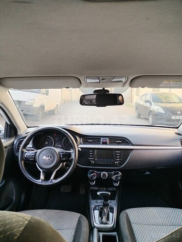 Kia Rio 2018, 190,001 km - 1.6 l - Bakı