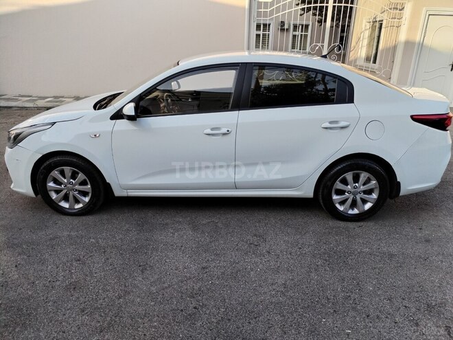 Kia Rio 2018, 190,001 km - 1.6 l - Bakı