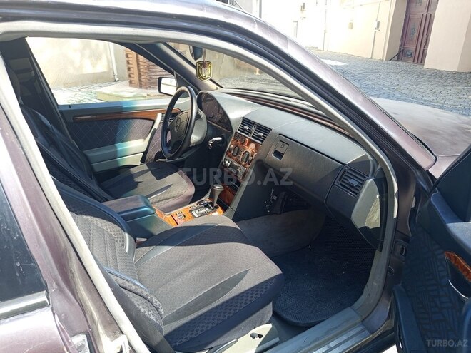 Mercedes C 220 1993, 505,000 km - 2.2 l - Bakı