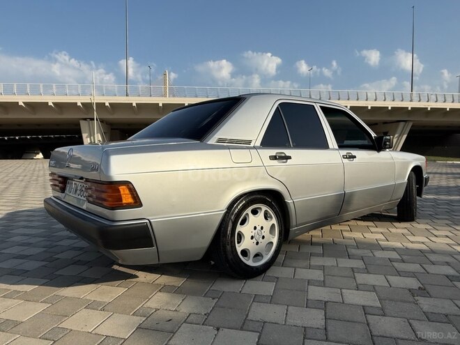 Mercedes 190 1992, 302,287 km - 2.0 л - Bakı