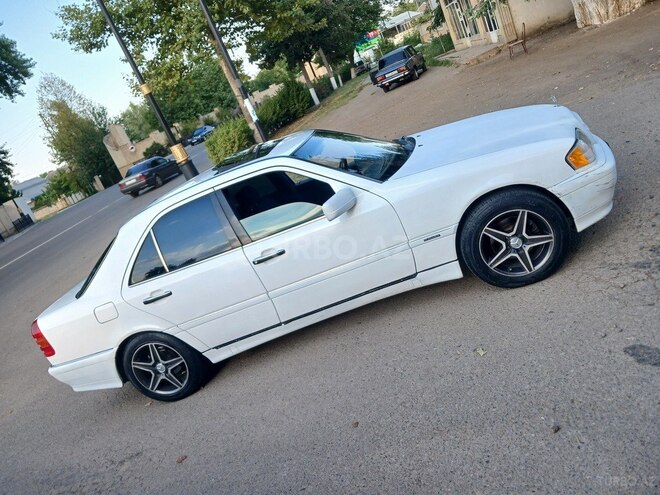 Mercedes C 180 1995, 215,436 km - 1.8 l - Qazax