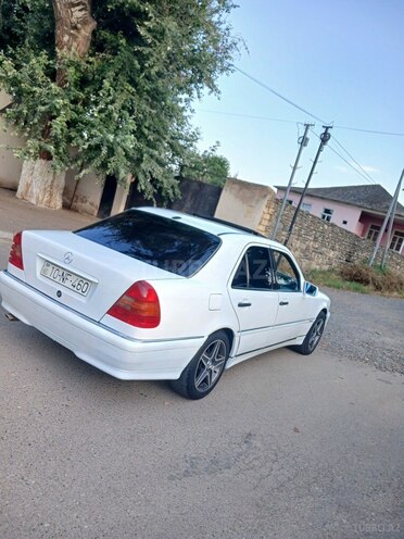 Mercedes C 180 1995, 215,436 km - 1.8 l - Qazax