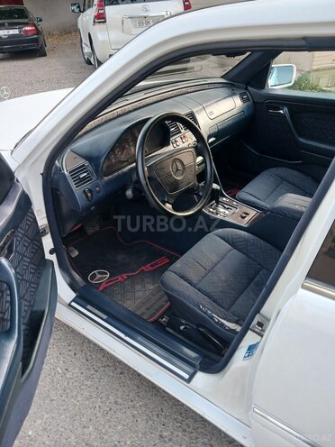 Mercedes C 180 1995, 215,436 km - 1.8 l - Qazax