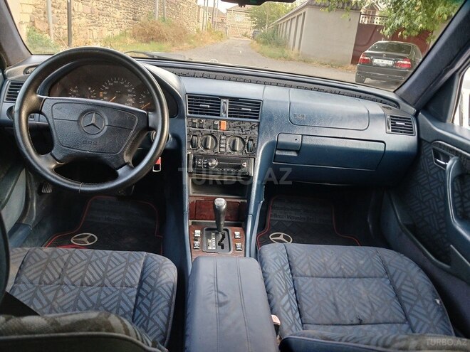 Mercedes C 180 1995, 215,436 km - 1.8 l - Qazax