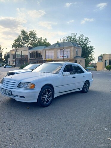 Mercedes C 180 1995, 215,436 km - 1.8 l - Qazax