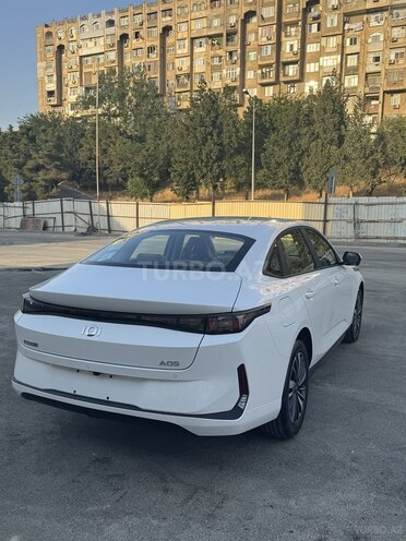 Changan Qiyuan A05 2024, 0 km - 1.5 l - Bakı