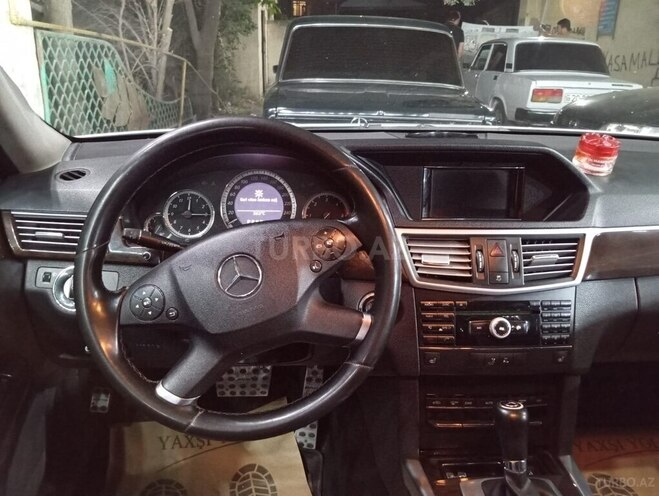 Mercedes E 220 d 2009, 242,000 km - 2.1 l - Bakı