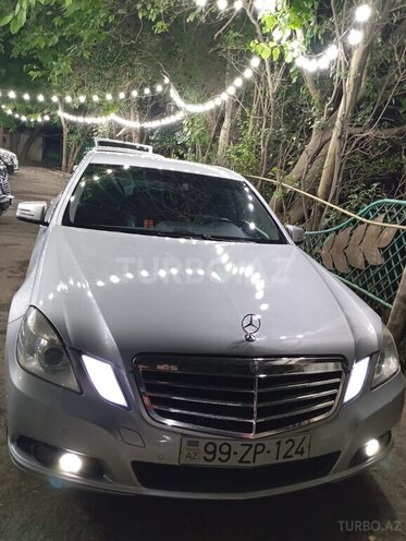 Mercedes E 220 d 2009, 242,000 km - 2.1 l - Bakı