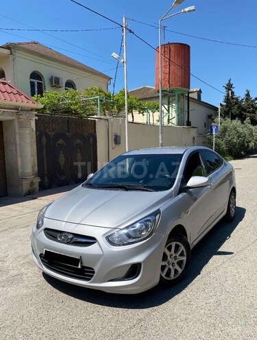 Hyundai Accent 2013, 170,000 km - 1.6 l - Bakı