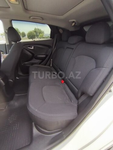 Hyundai ix35 2012, 109,900 km - 2.0 l - Bakı