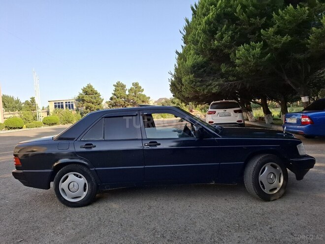 Mercedes 190 1992, 444,000 km - 2.0 l - Bərdə