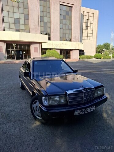 Mercedes 190 1992, 444,000 km - 2.0 l - Bərdə