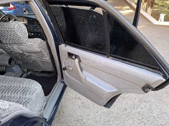 Mercedes 190 1992, 444,000 km - 2.0 l - Bərdə