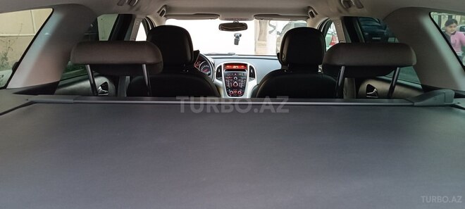 Opel Astra 2011, 240,150 km - 1.3 l - Bakı