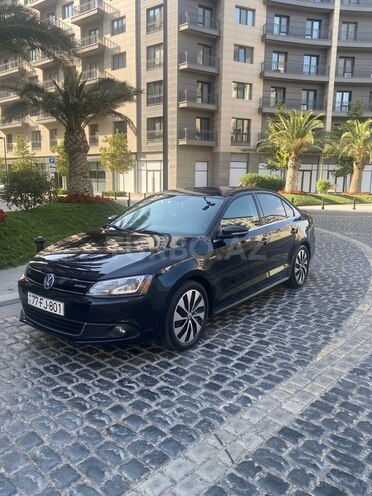 Volkswagen Jetta-2