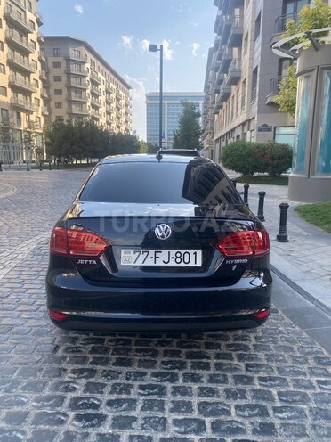 Volkswagen Jetta-3