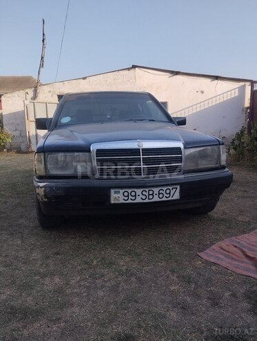 Mercedes 190 1991, 325,672 km - 2.0 л - Salyan